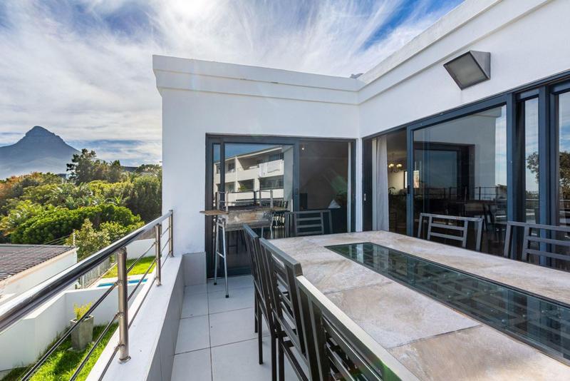 To Let 3 Bedroom Property for Rent in Camps Bay Western Cape